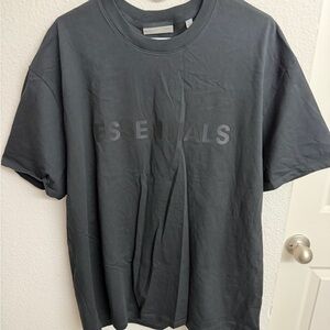 Men’s t-shirt